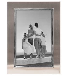 Malden Salisbury Two-Tone Silver 4"x6" Photo Frame